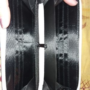 New silver heart wallet